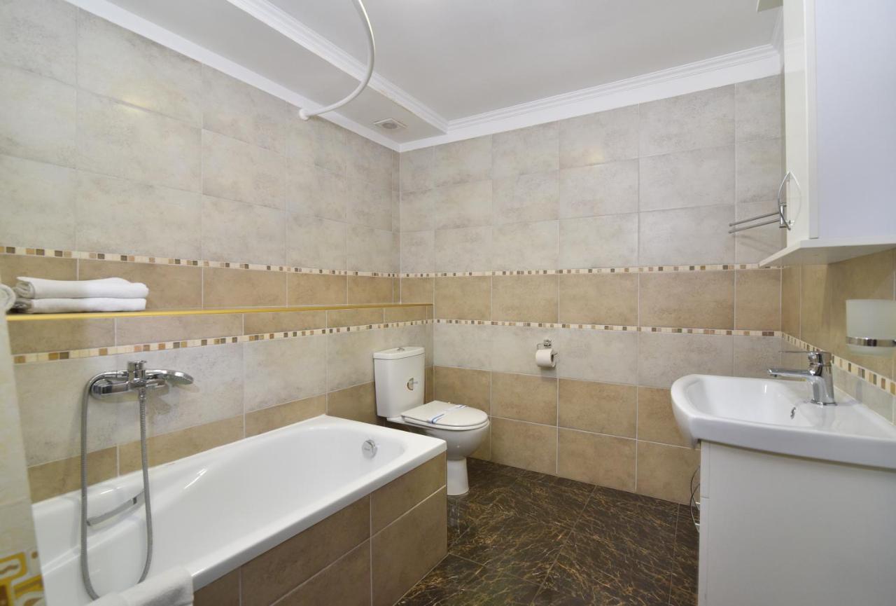 Venus Hotel Oldenburg Bagian luar foto
