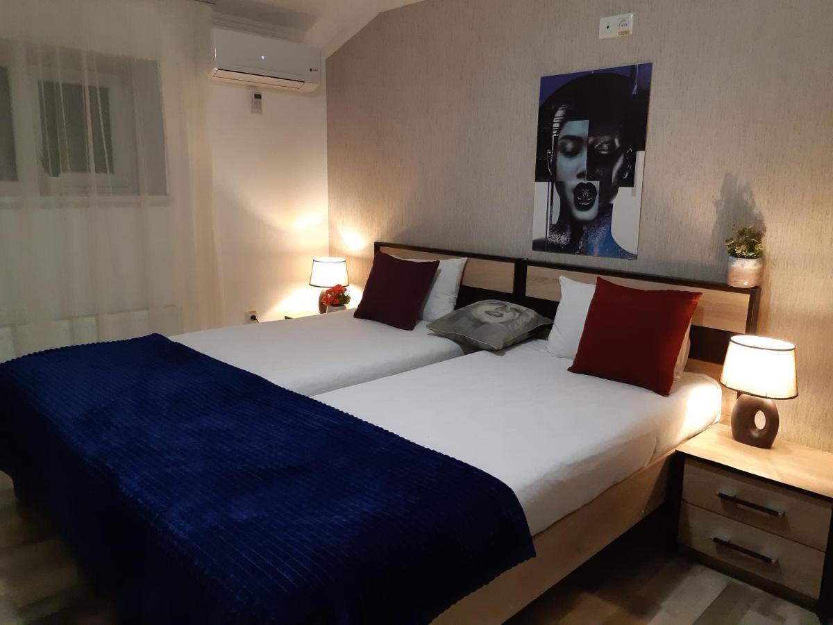 Venus Hotel Oldenburg Bagian luar foto